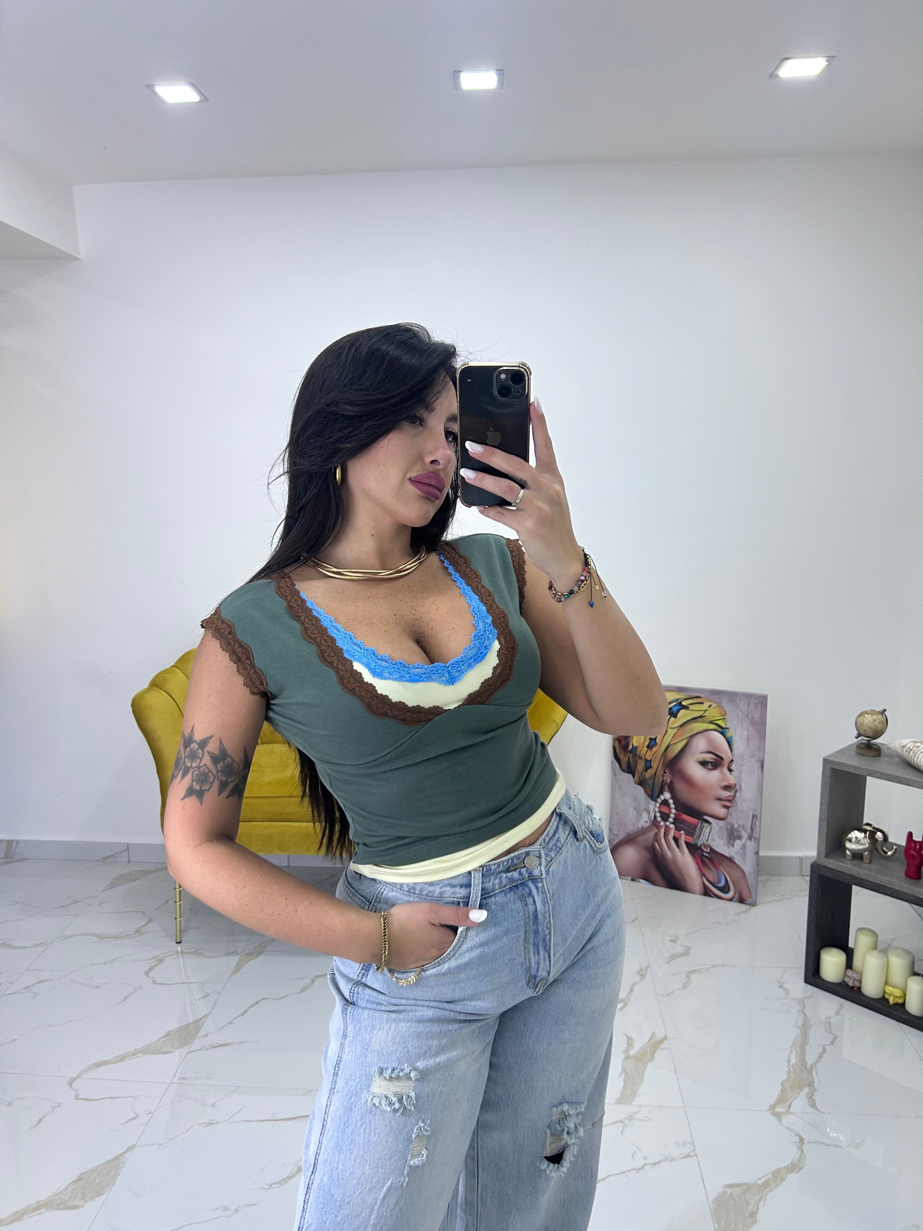 Dual Lace Top burro