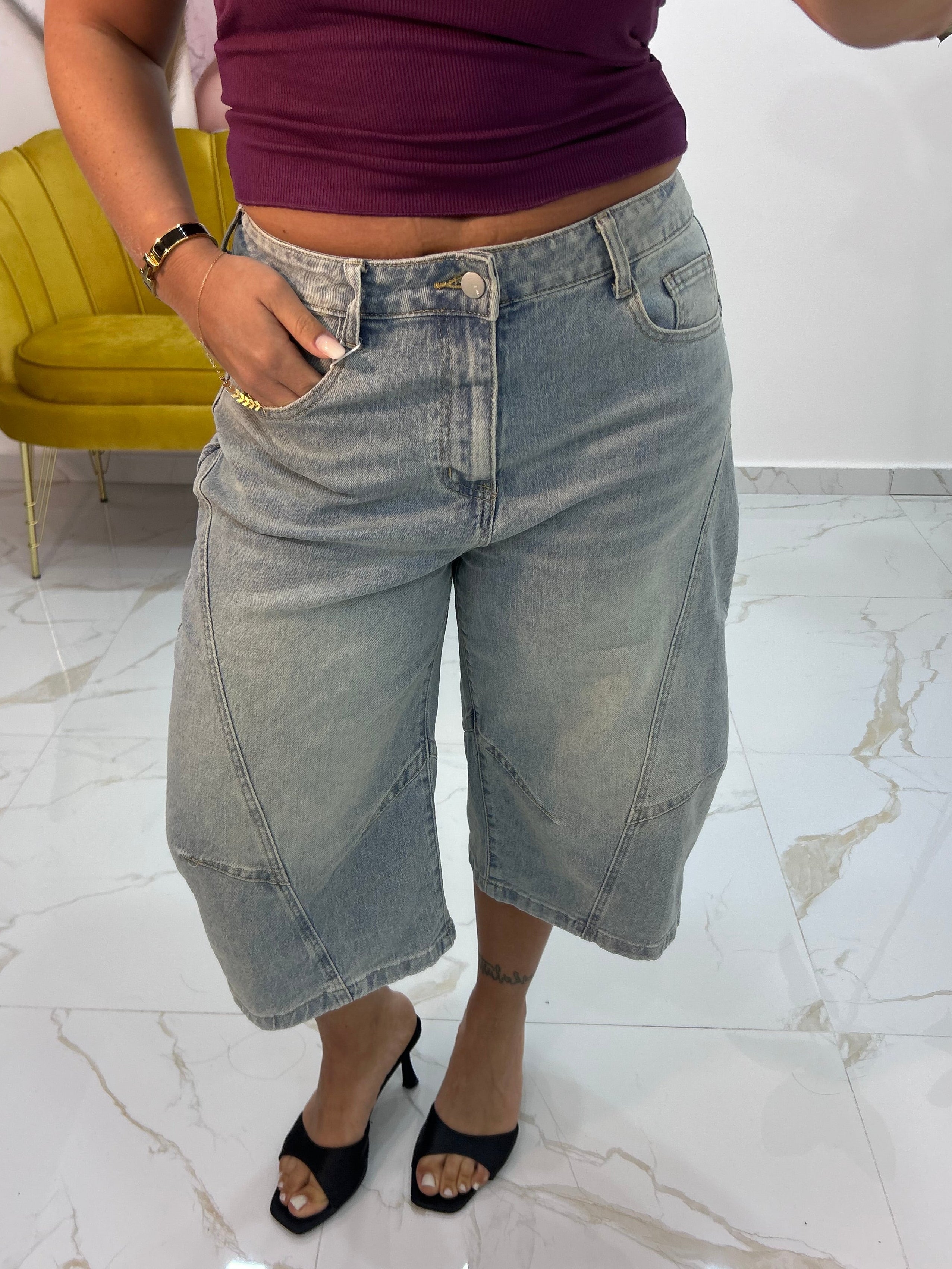 Bermuda in Denim Loose fit