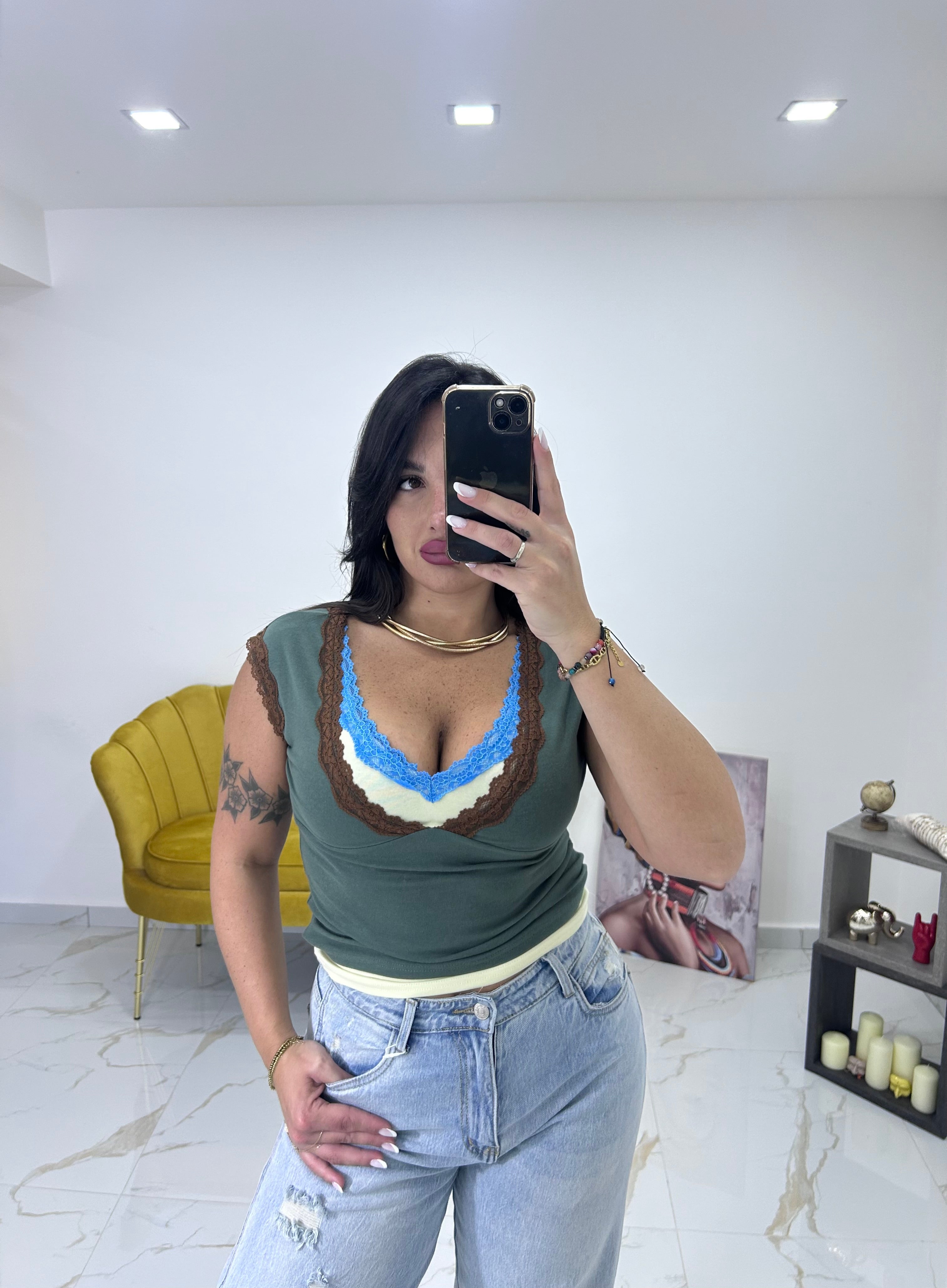Dual Lace Top burro
